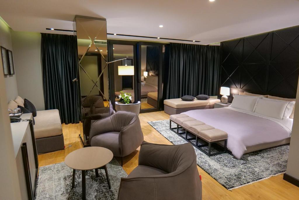 Deluxe Suite Sea View